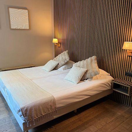 Hotel Giorgi Et Logements Insolites-Jacuzzi Prive Bastogne Exterior photo